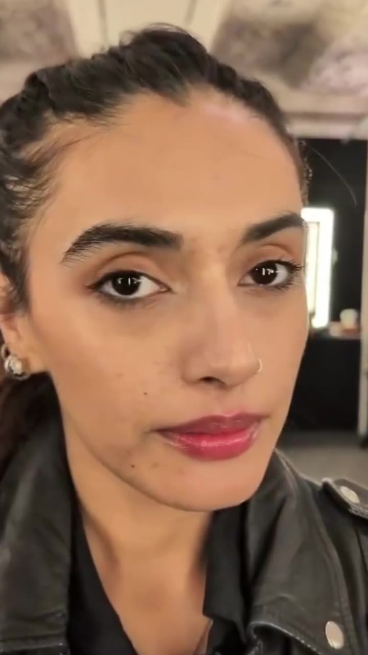 Pore refining Niacinamide serum demo — glass skin texture in 14 days